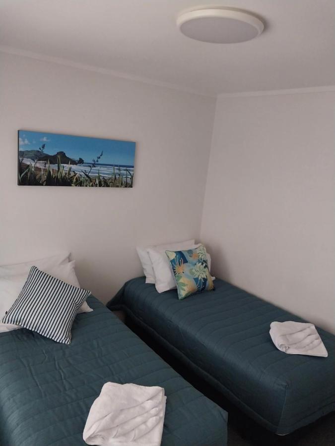 Bayview Motel 3*